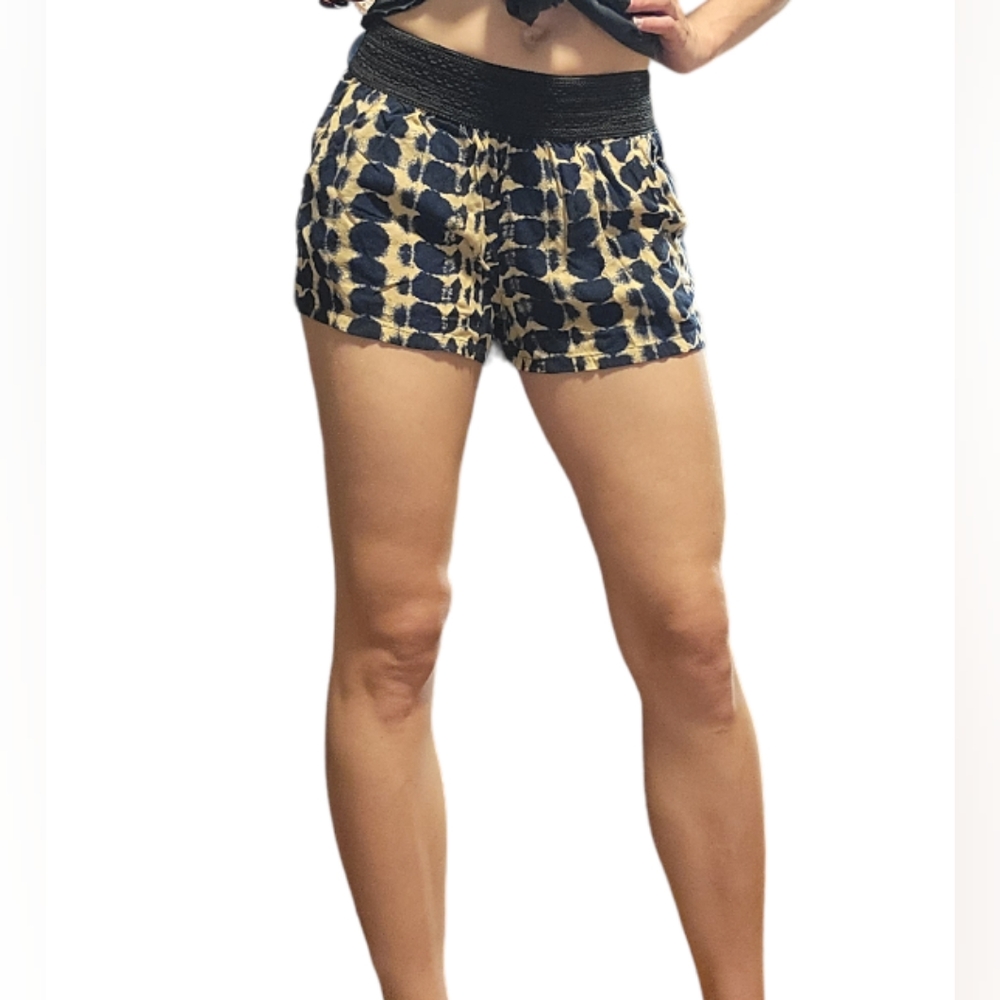 Eye Candy Fabric Shorts Elastic Waist Size Medium Patterned Size Medium